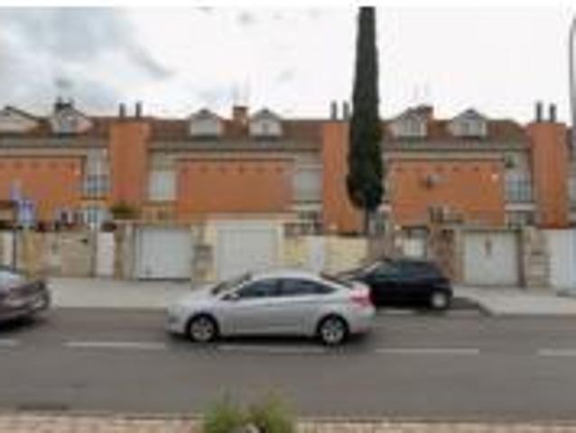 Chalet en venta en Parla, Madrid