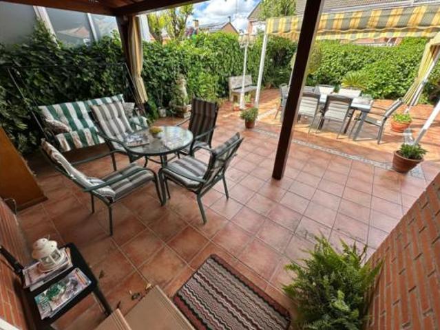 Chalet en venta en Las Américas, Parla