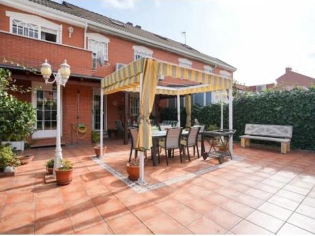 Chalet en venta en Parla, Madrid
