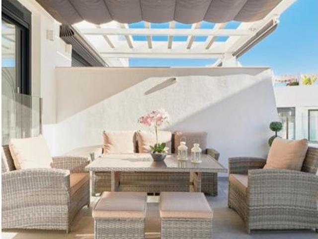 Chalet en venta en Rincón De La Victoria, Pueblo Lago Sector C
