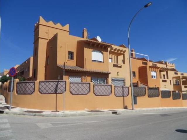 Chalet en venta en Torre de Benagalbón, La Axarquía