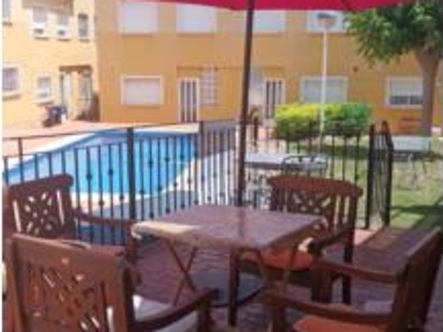 Chalet en venta en Cecilia Bartolomé (Mujeres Libres), l'Alt Vinalopó / El Alto Vinalopó