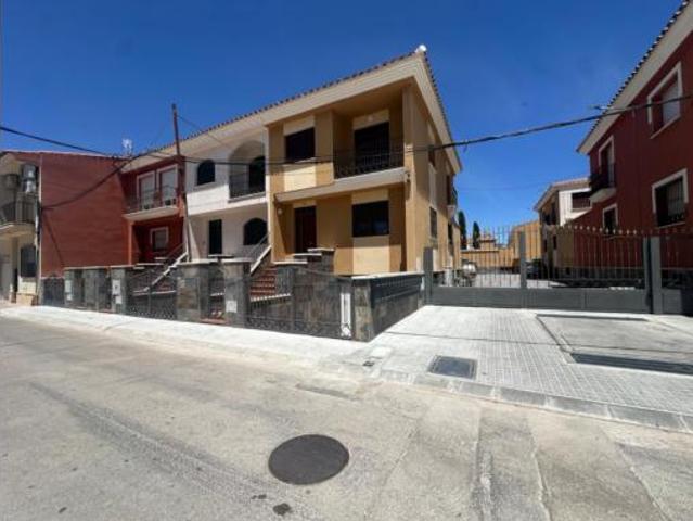 Chalet en venta en Tomelloso, Castilla-La Mancha