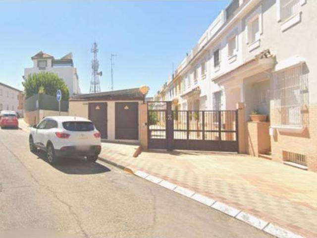 Chalet en venta en Utrera, Andalucía