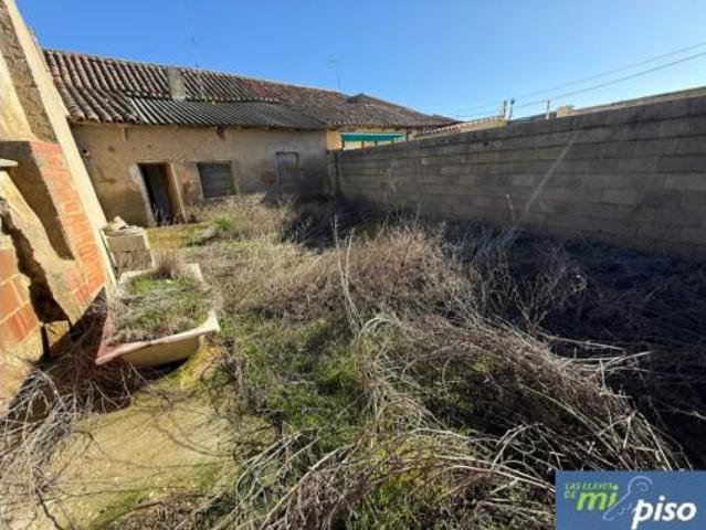 Chalet en venta en Valdunquillo, Castilla y León