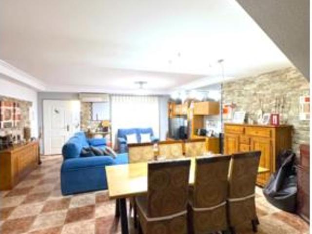 Chalet en venta en Vilamarxant, València / Valencia