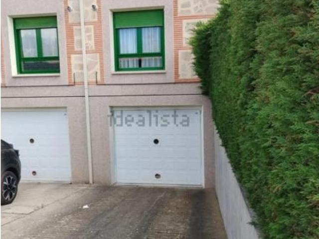 Chalet en venta en Los Álamos, Villamayor