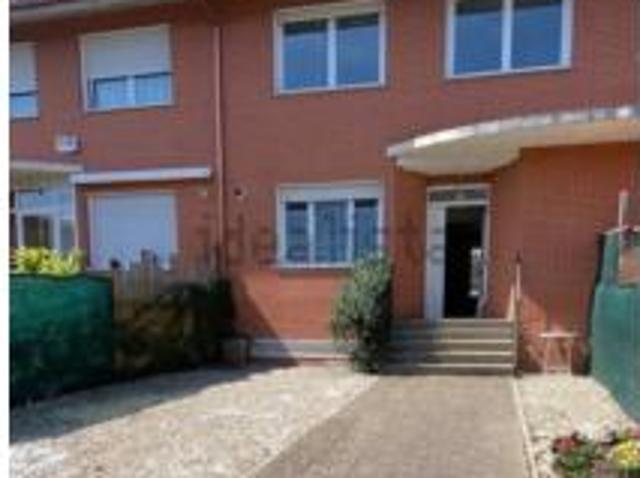 Chalet en venta en Gobeo, Vitoria-Gasteiz