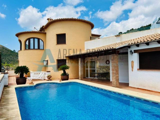 Casa en venta en Adsubia