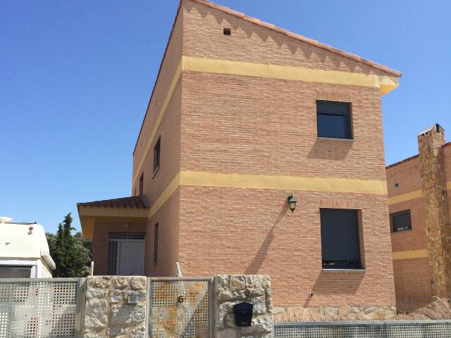 Chalet en venta en Chapinería, Madrid