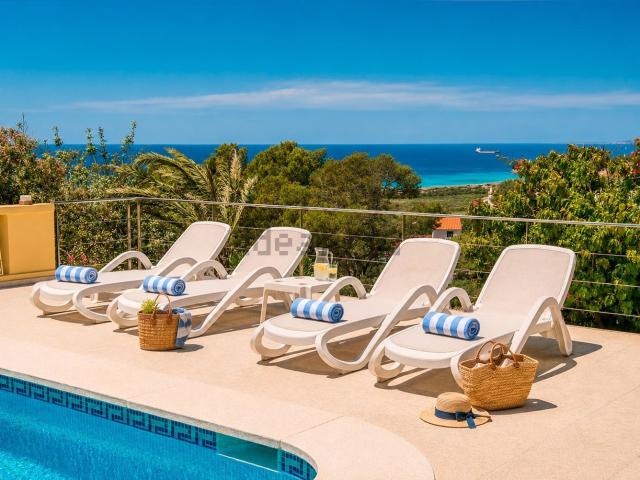 Casa en venta en Son Bou, Menorca