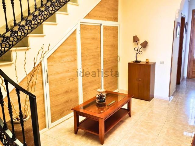 Casa en venta en Alameda, Málaga