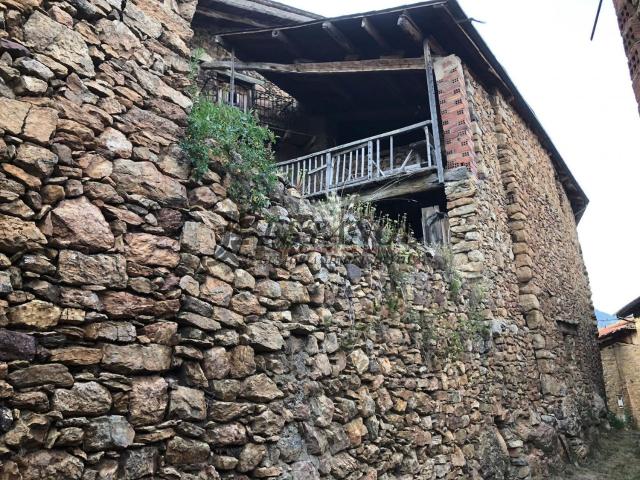 Casa en venta en Vilanova de Banat, Alàs i Cerc