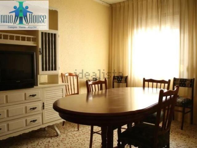 Casa en venta en Distrito 2, Albacete