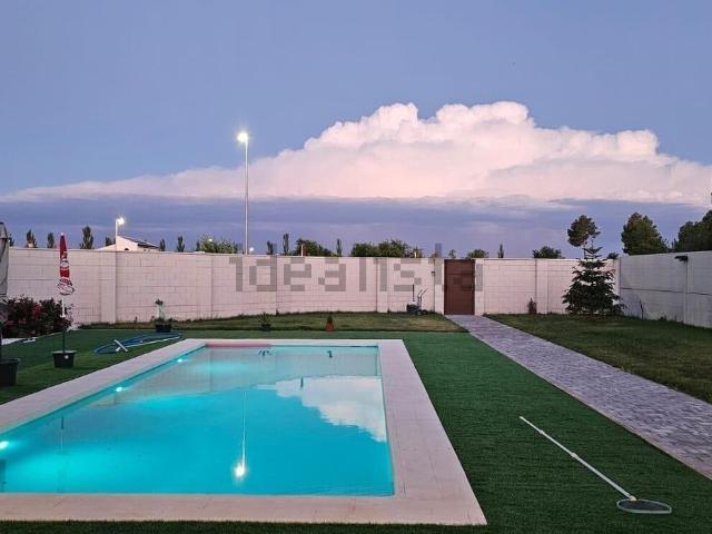 Casa en venta en Urbanización Los Prados, Albacete