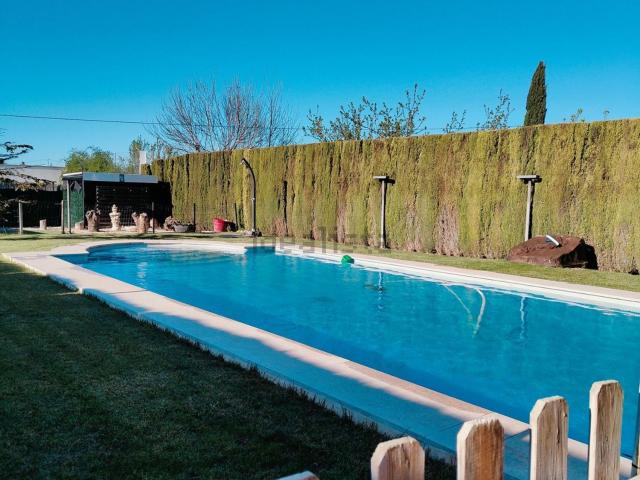 Casa en alquiler en Urbanización Las Viñas, Albacete