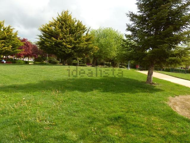 Casa en alquiler en Distrito 3, Albacete