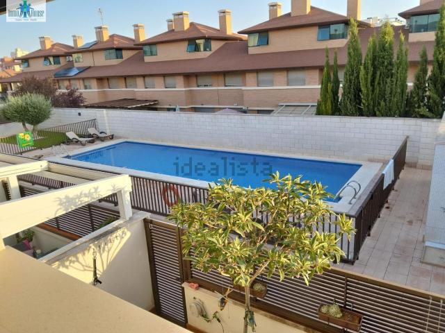Casa en venta en Distrito 3, Albacete