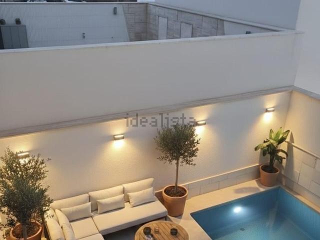 Casa en venta en Distrito 3, Albacete