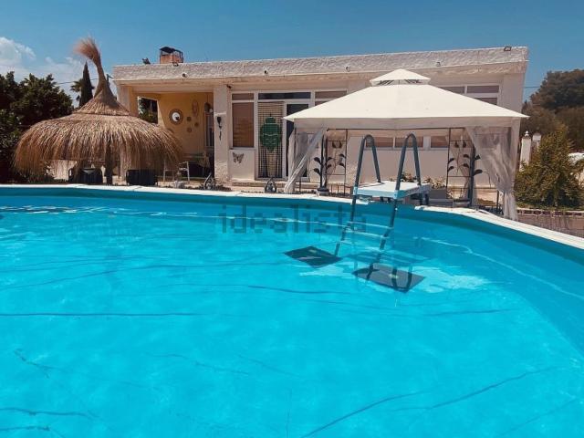 Casa en venta en Albatera, Valencia