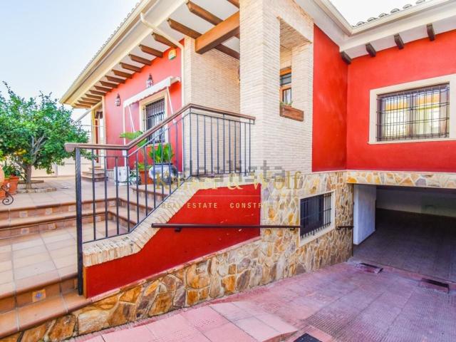 Casa en venta en Albatera