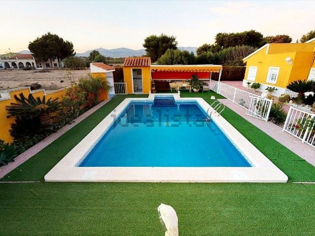 Casa en venta en el Baix Segura / La Vega Baja, Valencia