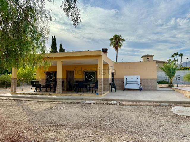 Casa en venta en Albatera, Valencia