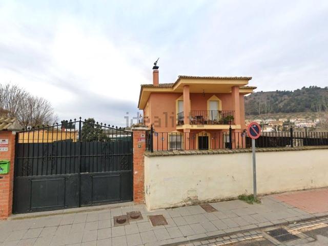 Casa en venta en Albolote, Pretel