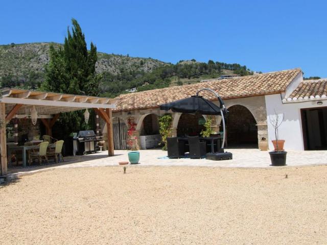 Casa en venta en Alcalalí, Urbanización Cumbres de Alcalalí