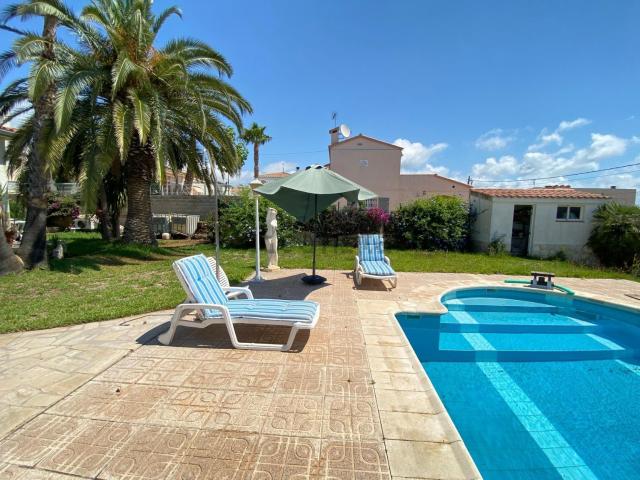 Casa en venta en Alcanar