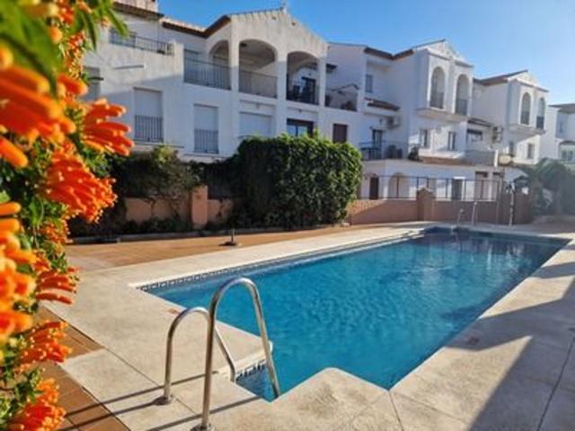 Casa en venta en Alcaucín, Málaga