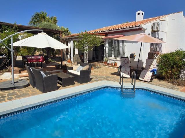 Casa en venta en Puente de Salia, La Axarquía