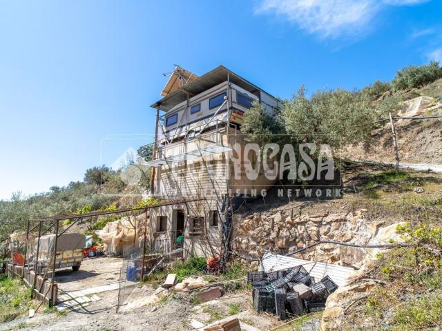 Casa en venta en La Axarquía, Andalucía