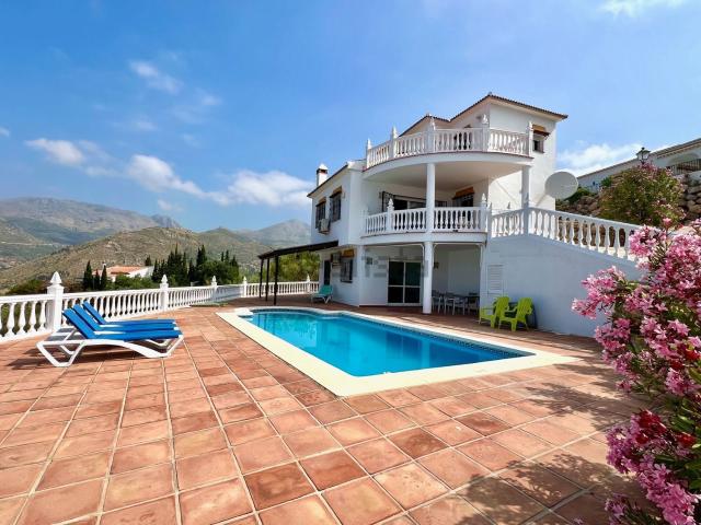 Casa en venta en La Axarquía, Andalucía