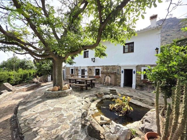 Casa en venta en La Axarquía, Andalucía