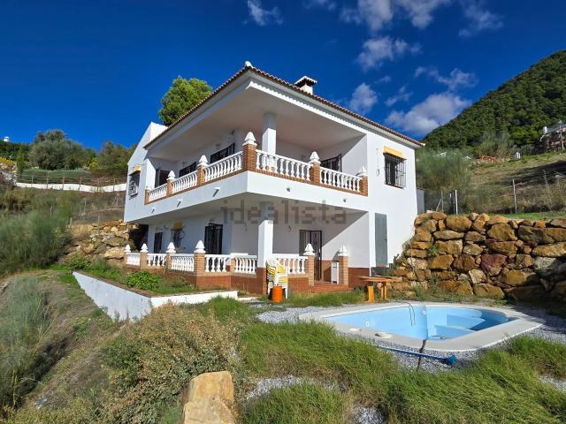 Casa en venta en Cortijuelo, La Axarquía