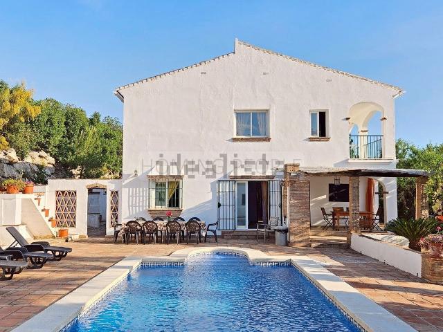 Casa en alquiler en La Axarquía, Andalucía