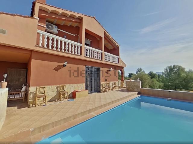Casa en venta en l'Alcalatén, Valencia