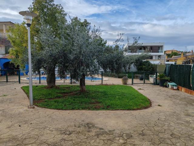 Casa en venta en l'Alcalatén, Valencia