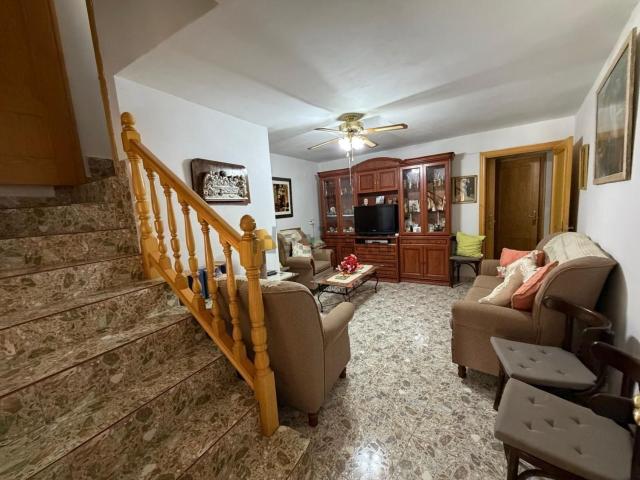 Casa en venta en Alcuéscar, Extremadura