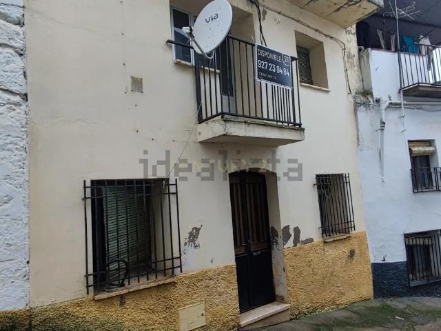 Casa en venta en Alcuéscar, Extremadura