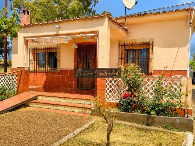 Casa en venta en Alcuéscar, Extremadura