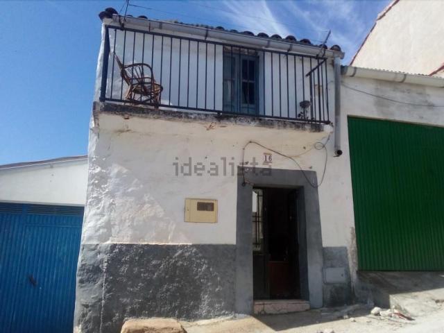 Casa en venta en Alcuéscar, Extremadura