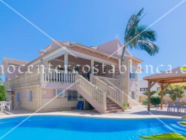 Casa en venta en Arabí, la Marina Baixa