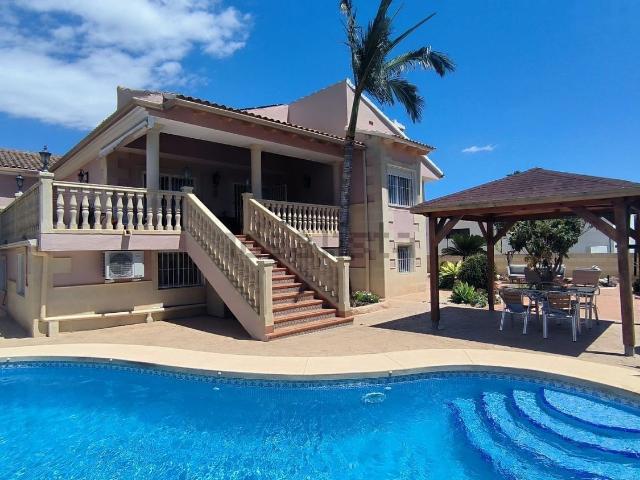 Casa en venta en Arabí, la Marina Baixa