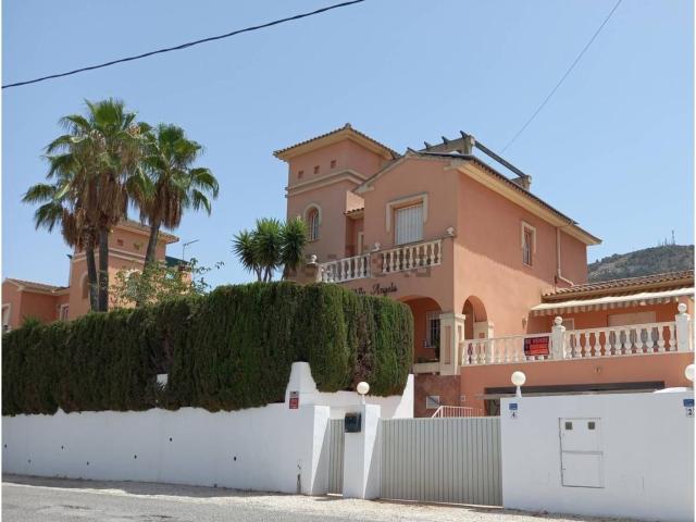 Casa en venta en L'alfàs Del Pi, Valencia