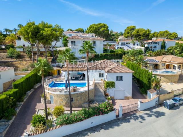 Casa en venta en L'alfàs Del Pi, Valencia