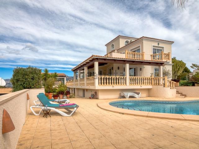 Casa en venta en L'alfàs Del Pi, Valencia