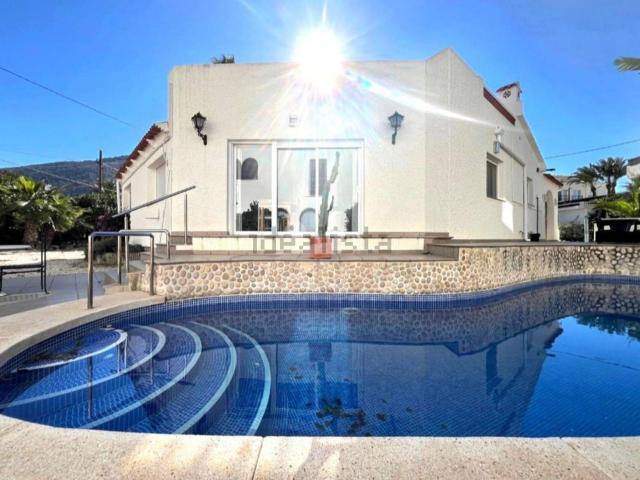 Casa en alquiler en la Marina Baixa, Valencia