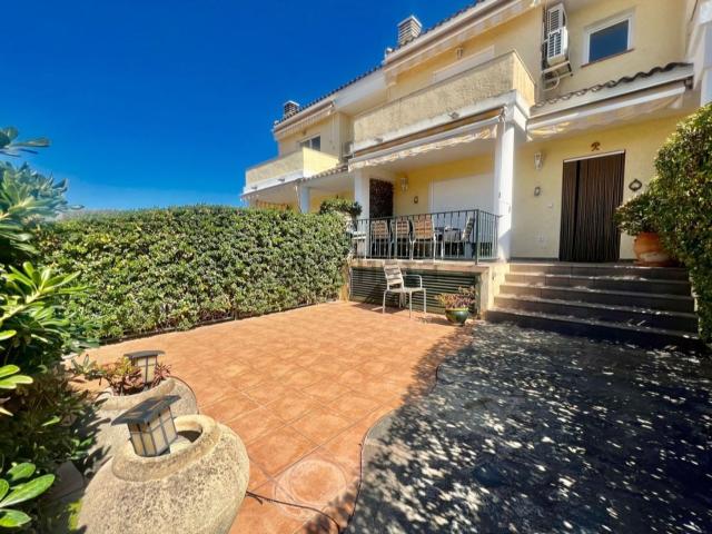 Casa en alquiler en la Marina Baixa, Valencia